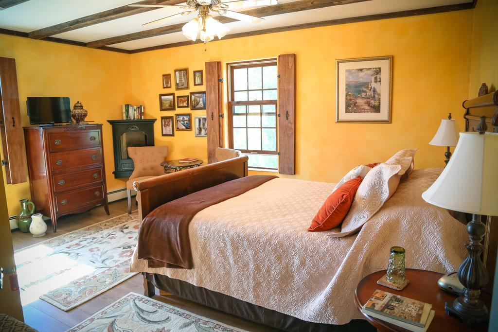 The Meier Inn, A Country Bed & Breakfast Boyceville Phòng bức ảnh